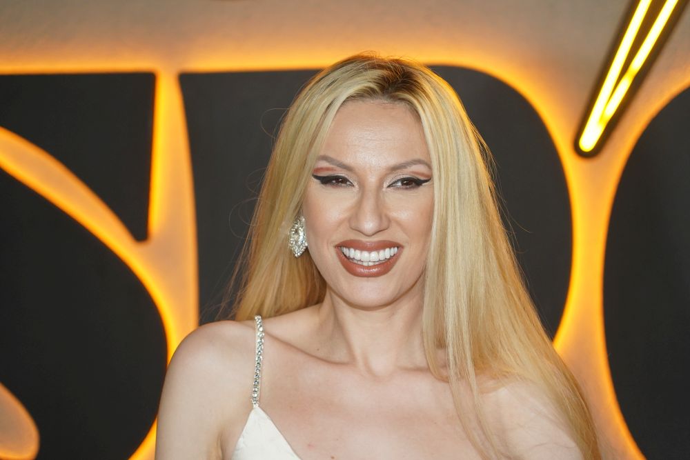 Rada Manojlović uhvaćena sa novi dečkom