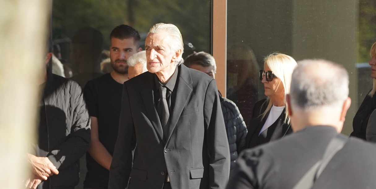 Sahranjen Aleksandar Kodić