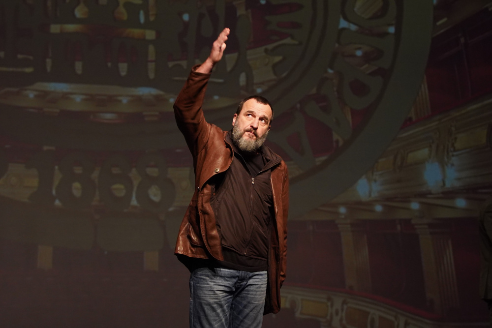 Nenad Jezdić opomenuo publiku