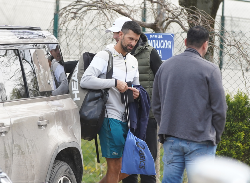 šta vozi Novak Đoković