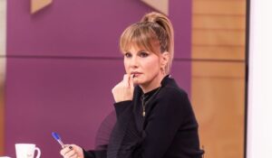 Maja Nikolić bez trunke šminke